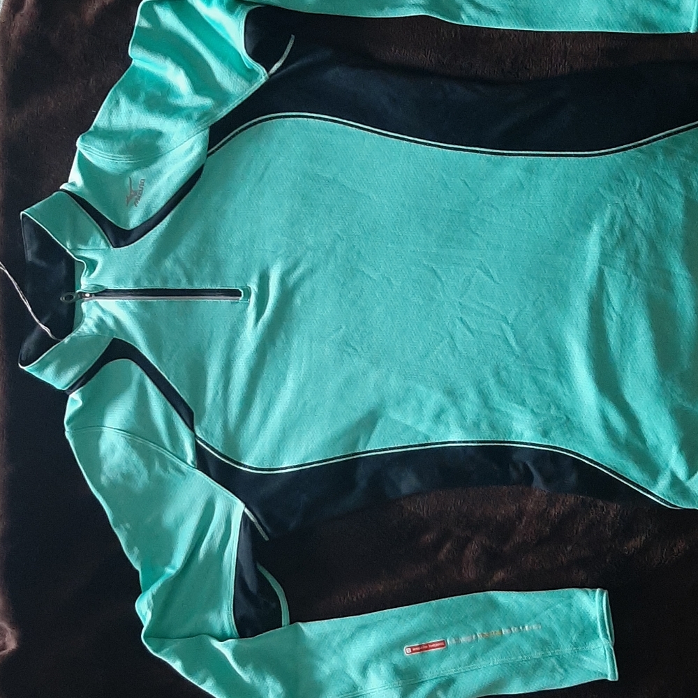 Athletic top